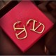 Outstanding functionality! Earrings 2023SS VALENTINO Valentino Outstanding functionality! Earrings 2023SS VALENTINO Valentino